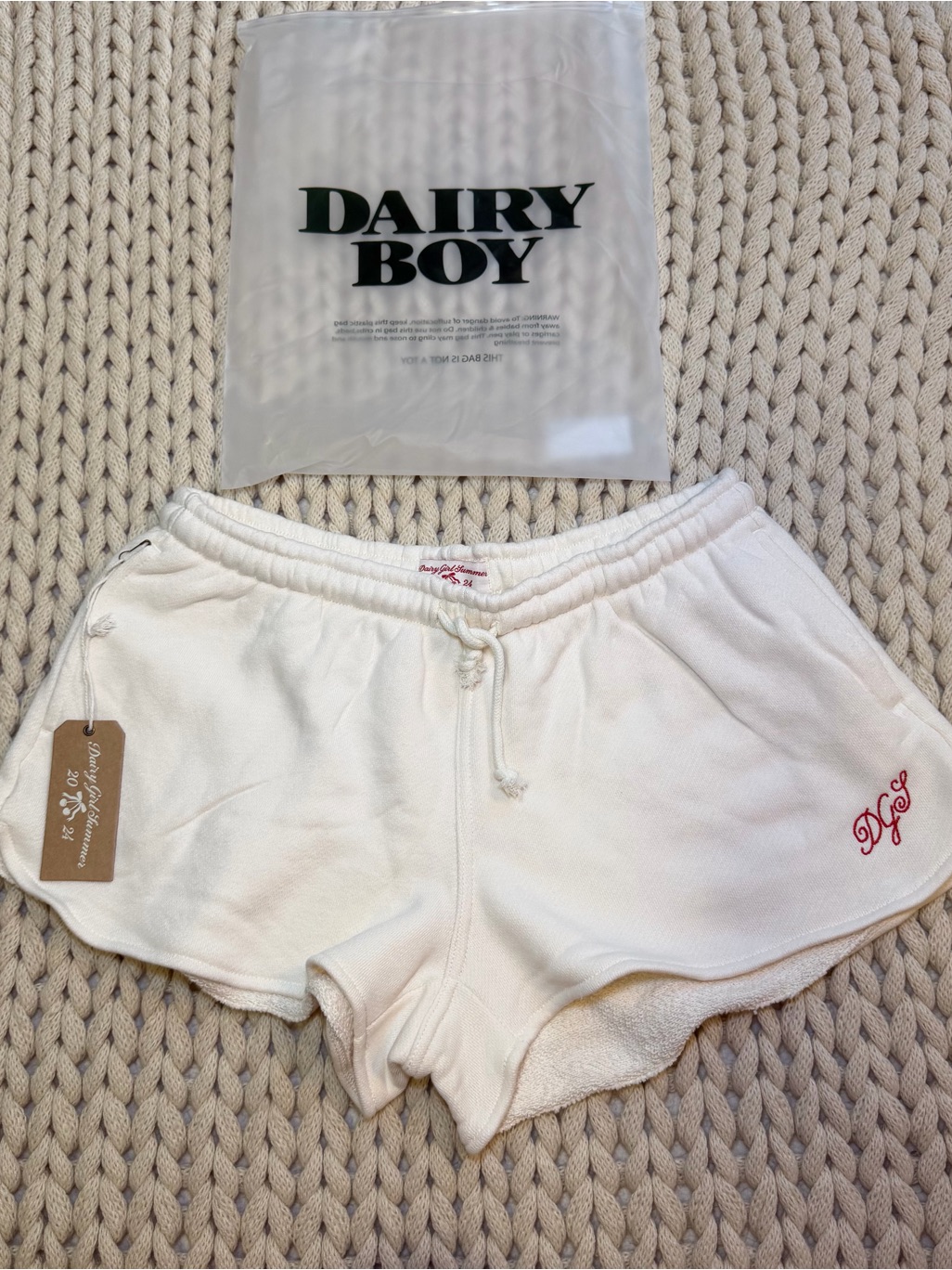 Nwt Dairy Boy Baby Tee And Shorts Set Cherry Ribbon Size Medium White Red — image 3 of 8